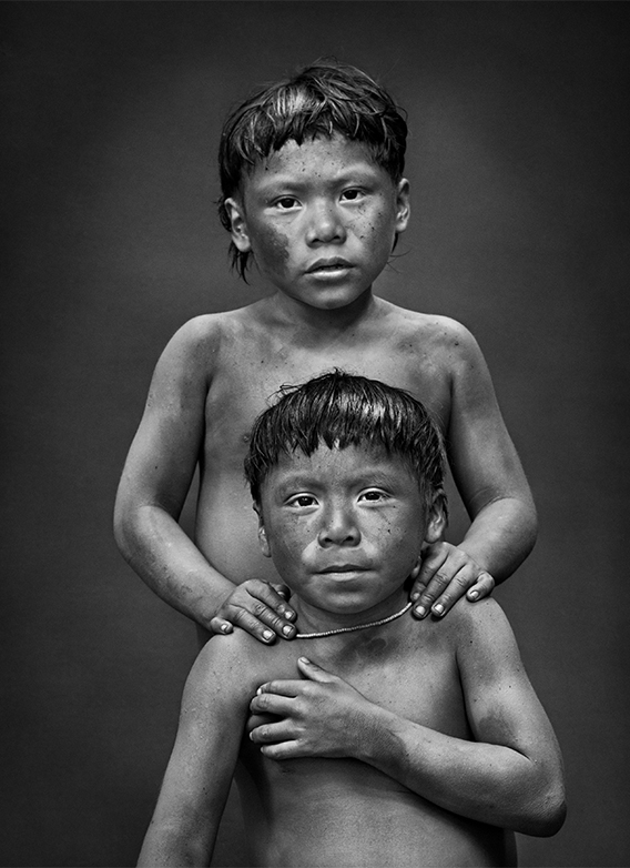 Arsa Kanikit Korubo (in the back) and Txipu Wankan Korubo (in the front). Indigenous territory of Javari Valley. State of Amazonas, 2017